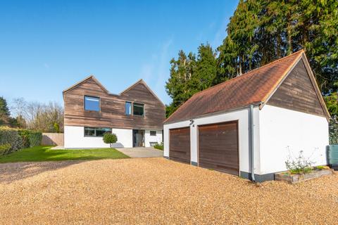 5 bedroom detached house for sale, Batts Bridge Road, Maresfield TN22