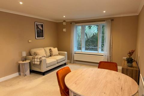 2 bedroom apartment for sale, North Drive, Hatfield