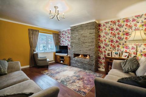 3 bedroom semi-detached house for sale, Clincton View, Widnes