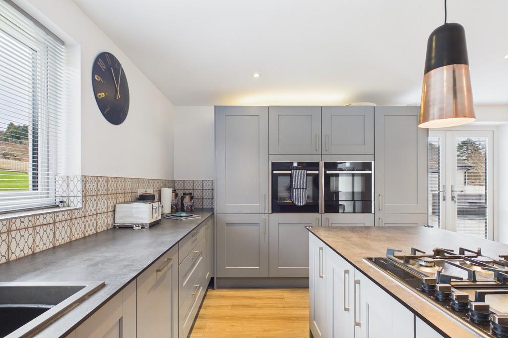 Dining kitchen