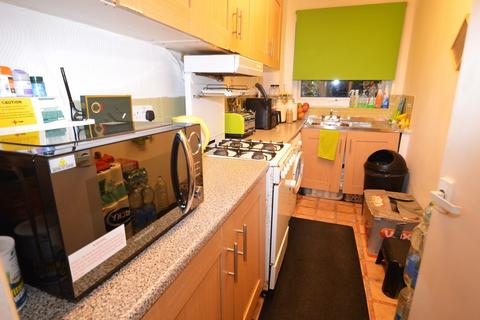 1 bedroom apartment for sale, Eglinton Hill, London