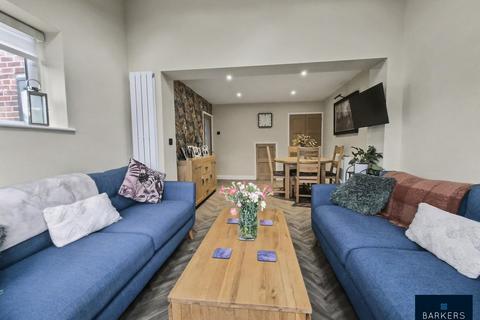 3 bedroom semi-detached house for sale, Greenacre Avenue, Wyke