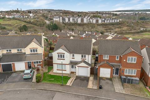 4 bedroom detached house for sale, Pitcairn Crescent, Torquay, TQ2 7GL