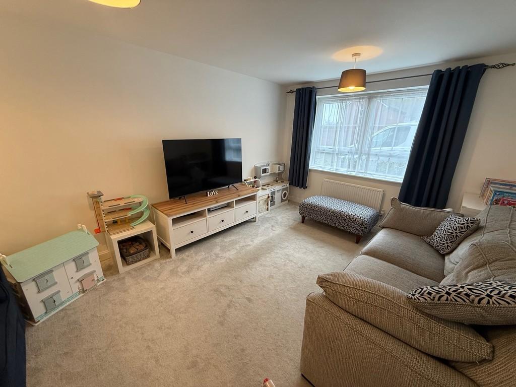 Lounge 1