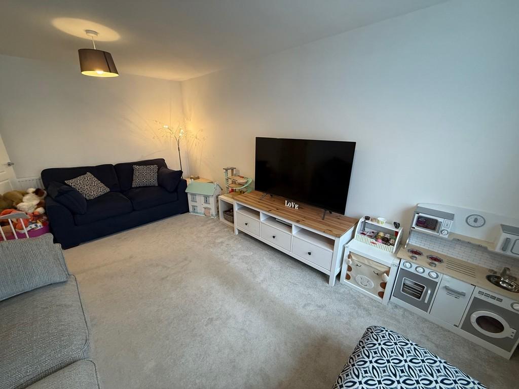 Lounge 2