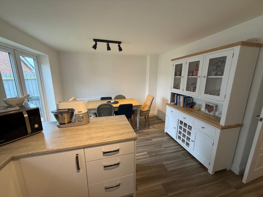 Kitchen 6