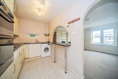 2 bedroom apartment for sale, Cranberry Terrace