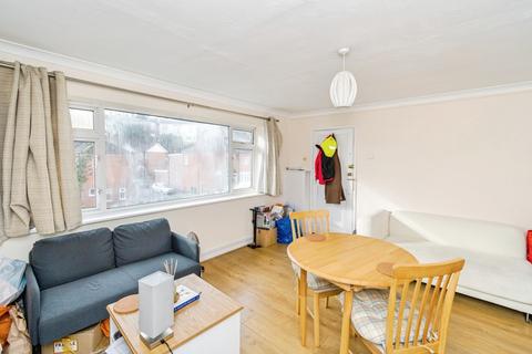 1 bedroom flat for sale, Woodside Road