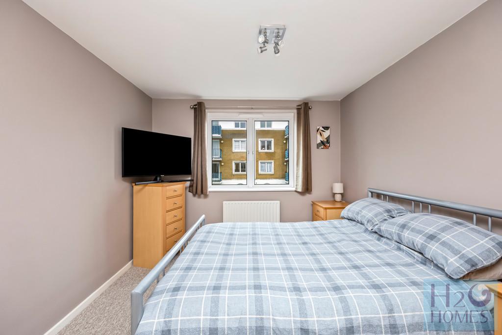 The Strand, Soveriegn Court, Flat 65-007