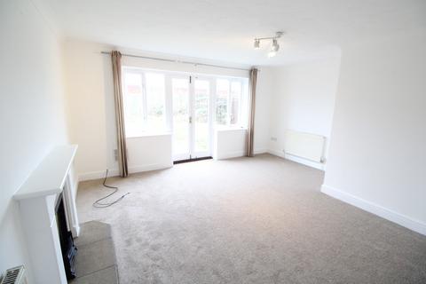 3 bedroom terraced house for sale, Mascot Square, Colchester