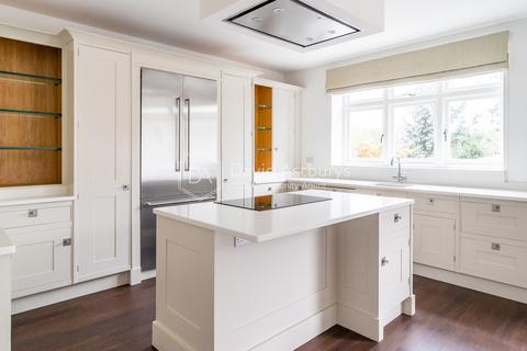 4 bedroom detached house to rent, Old Park Ridings, Grange Park, London