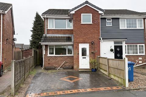 3 bedroom end of terrace house for sale, Summerfield Road, Burntwood