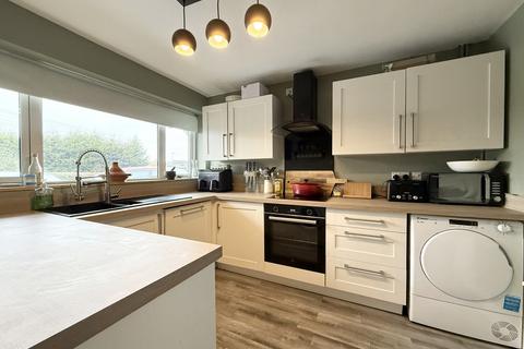 3 bedroom end of terrace house for sale, Summerfield Road, Burntwood