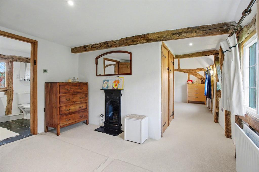 Dressing Rm/Bedroom