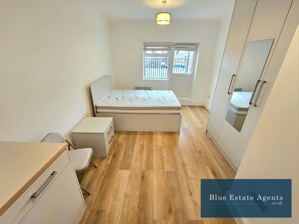 Double Bedroom