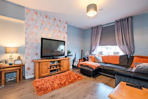 2 bedroom apartment for sale, Hardie Street, Blantyre