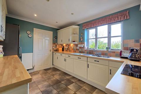 4 bedroom detached house for sale, Aish Park, Shebbear