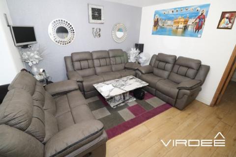 3 bedroom semi-detached house for sale, Shakespeare Road, Smethwick, West Midlands, B67