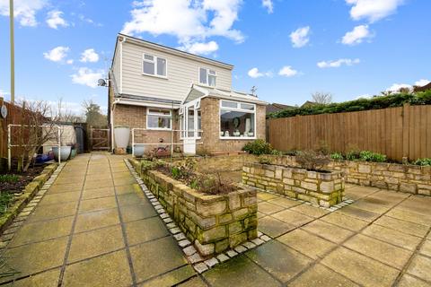 3 bedroom semi-detached bungalow for sale, Jacaranda Road, Bordon, GU35