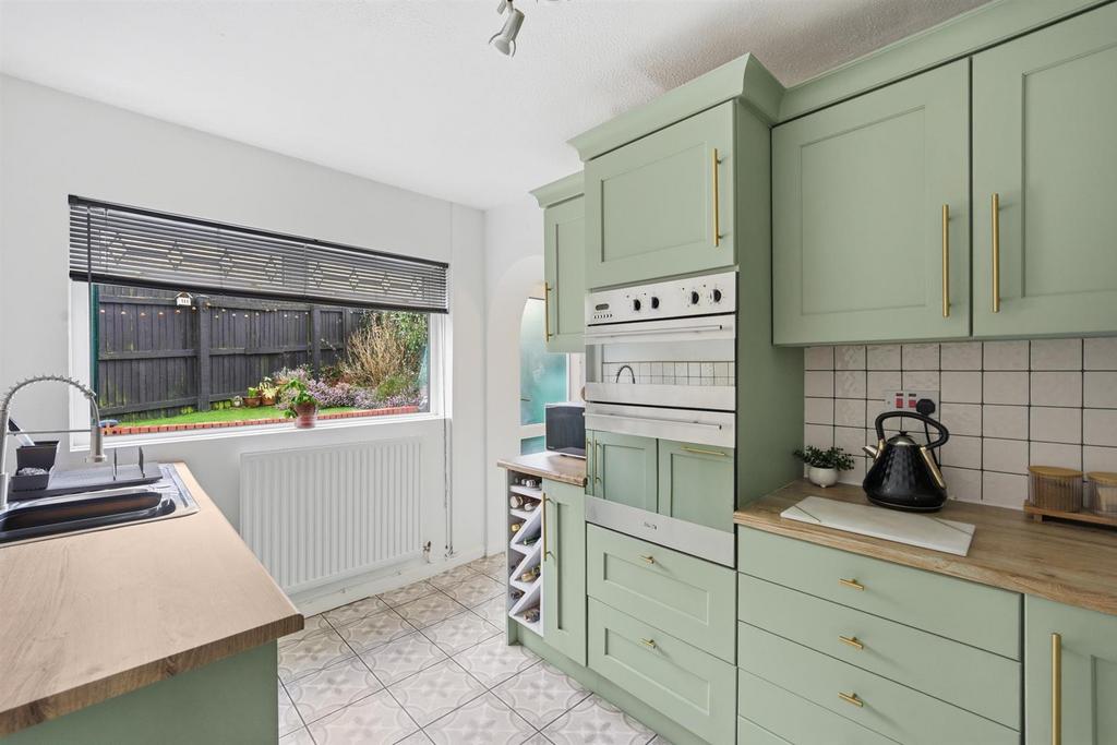 81 Marlborough Road-16.jpg