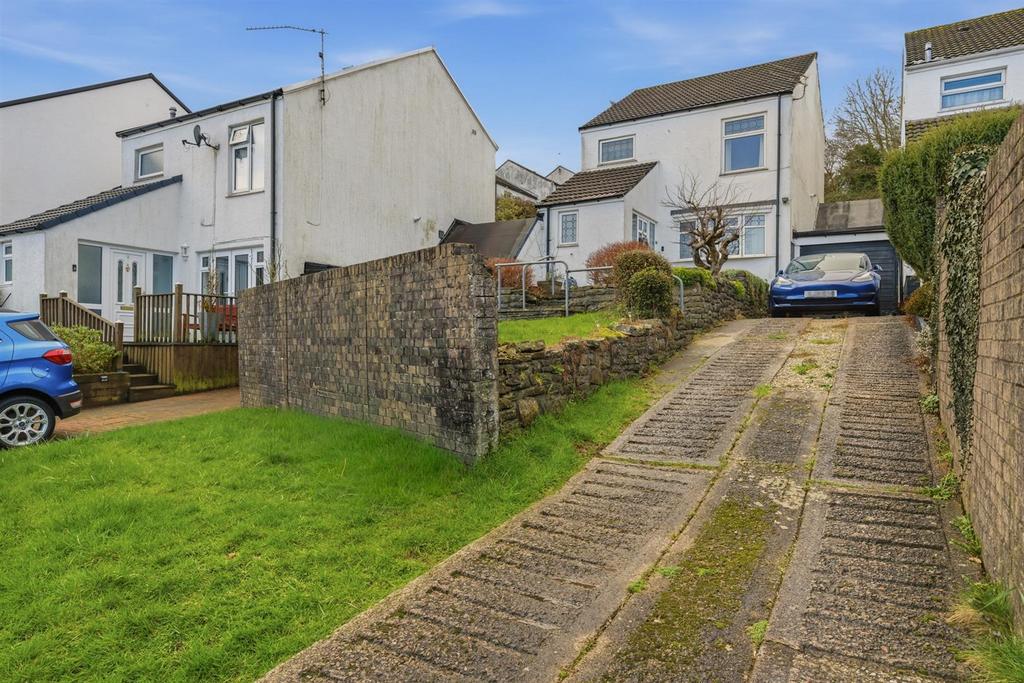 81 Marlborough Road-1.jpg