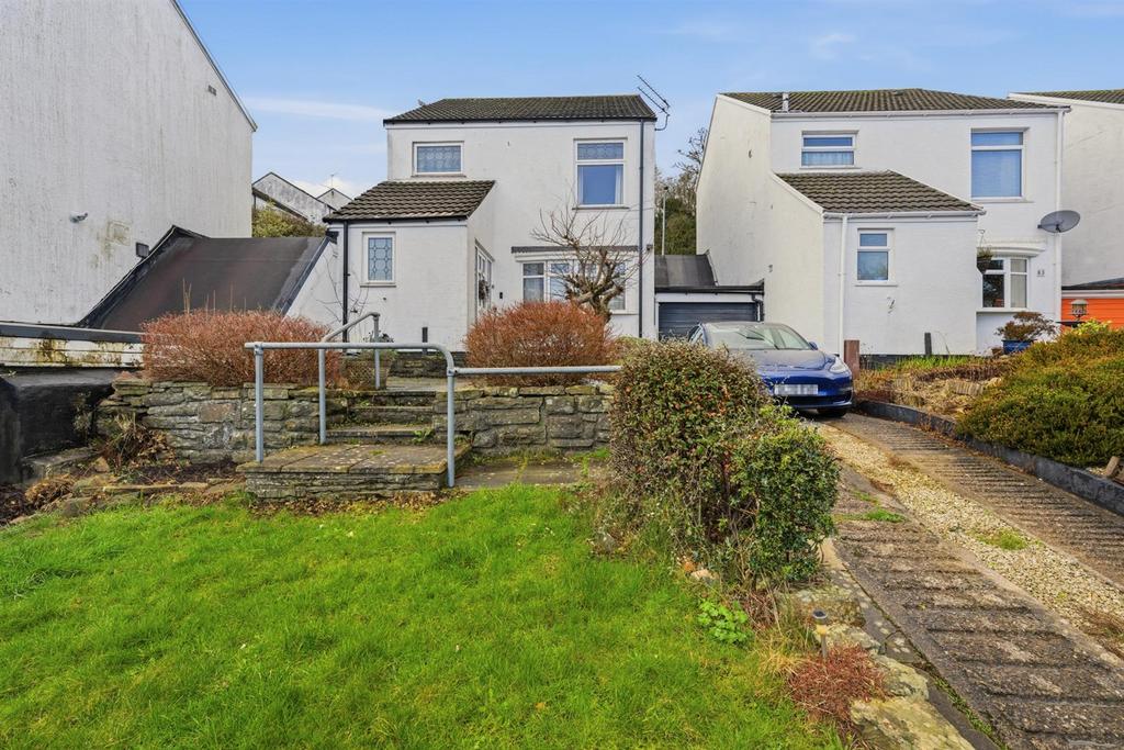 81 Marlborough Road-3.jpg
