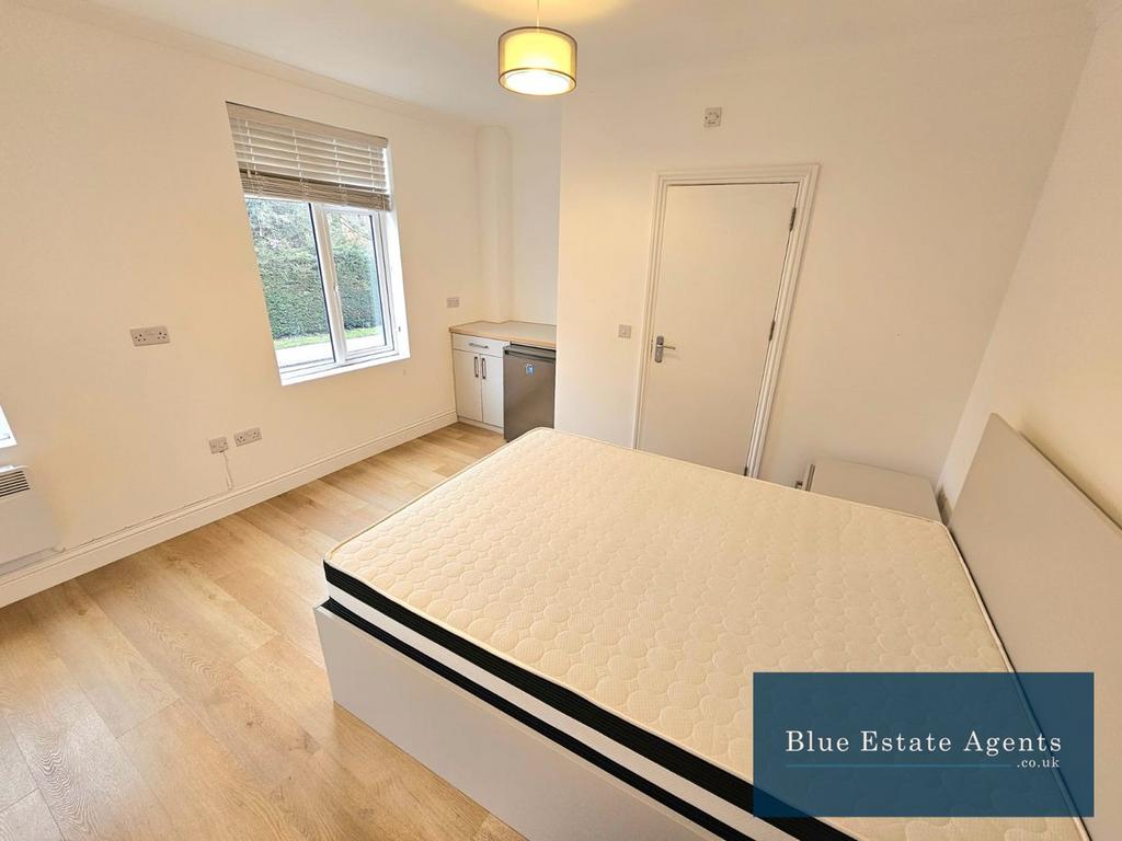 Double Bedroom