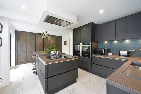 6 bedroom detached house for sale, The Ridgeway, Cranleigh, GU6