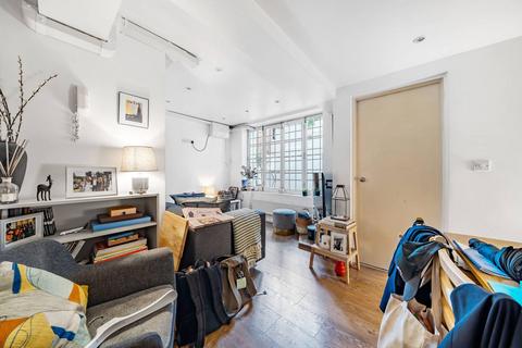 2 bedroom flat for sale, Drayton Gardens, Chelsea, London, SW10