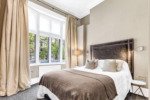 1 bedroom flat to rent, Draycott Place, Chelsea, London, SW3