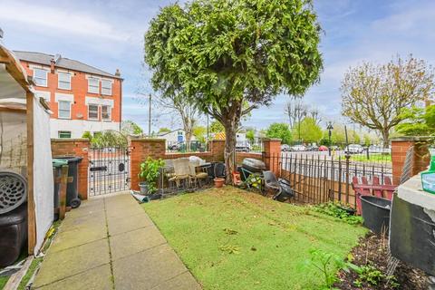 2 bedroom flat for sale, WHITE HART LANE, Wood Green, London, N22