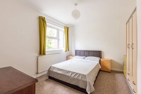 2 bedroom house to rent, Upper Tulse Hill, Brixton Hill, London, SW2