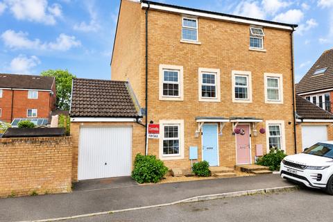 4 bedroom townhouse for sale, Normandy Drive, Yate, Bristol