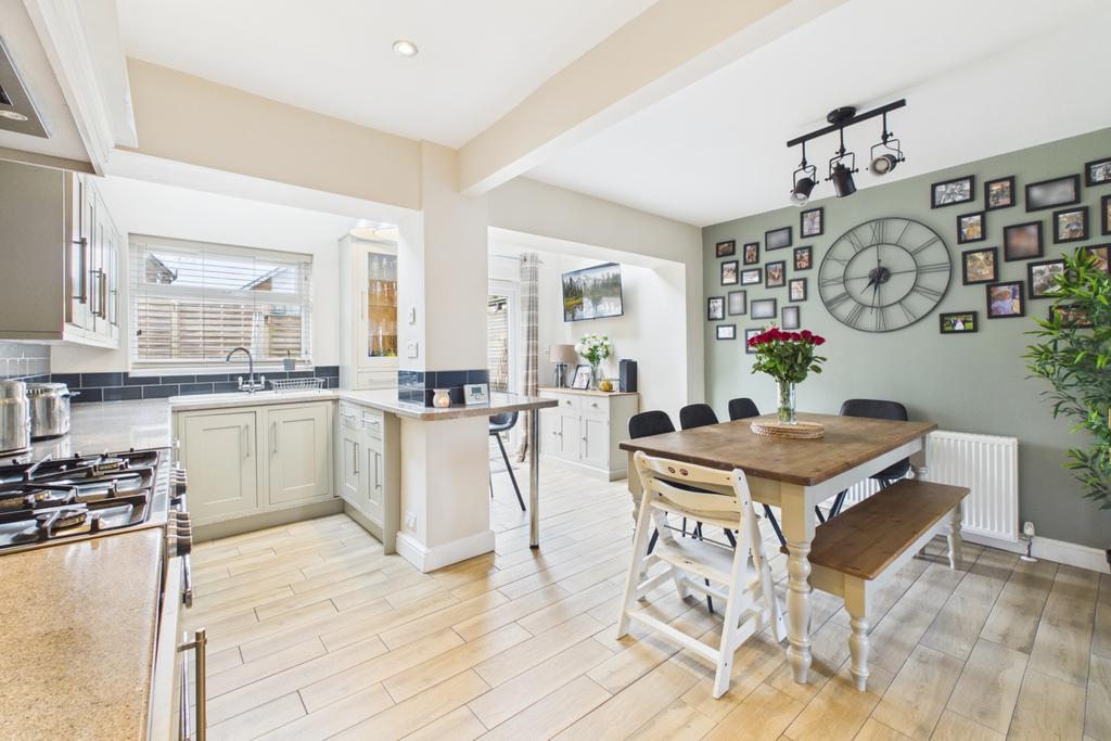 Dining Kitchen