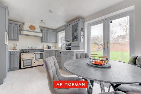 undefined, Northfield Close, Church Hill North, Redditch, B98