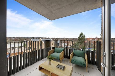 2 bedroom apartment for sale, North Gate Park, St Ann's Road, N15