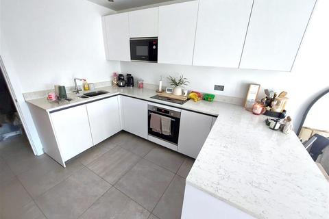 2 bedroom house to rent, The Furrow, Bartholemew Street, Hythe