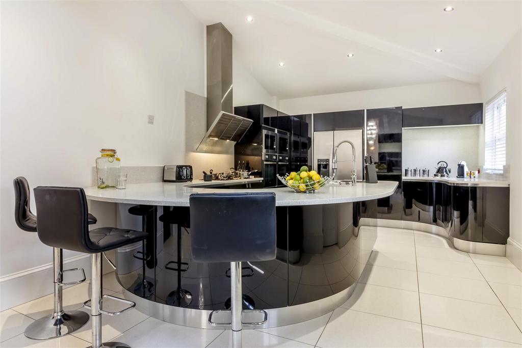 Breakfast Kitchen
