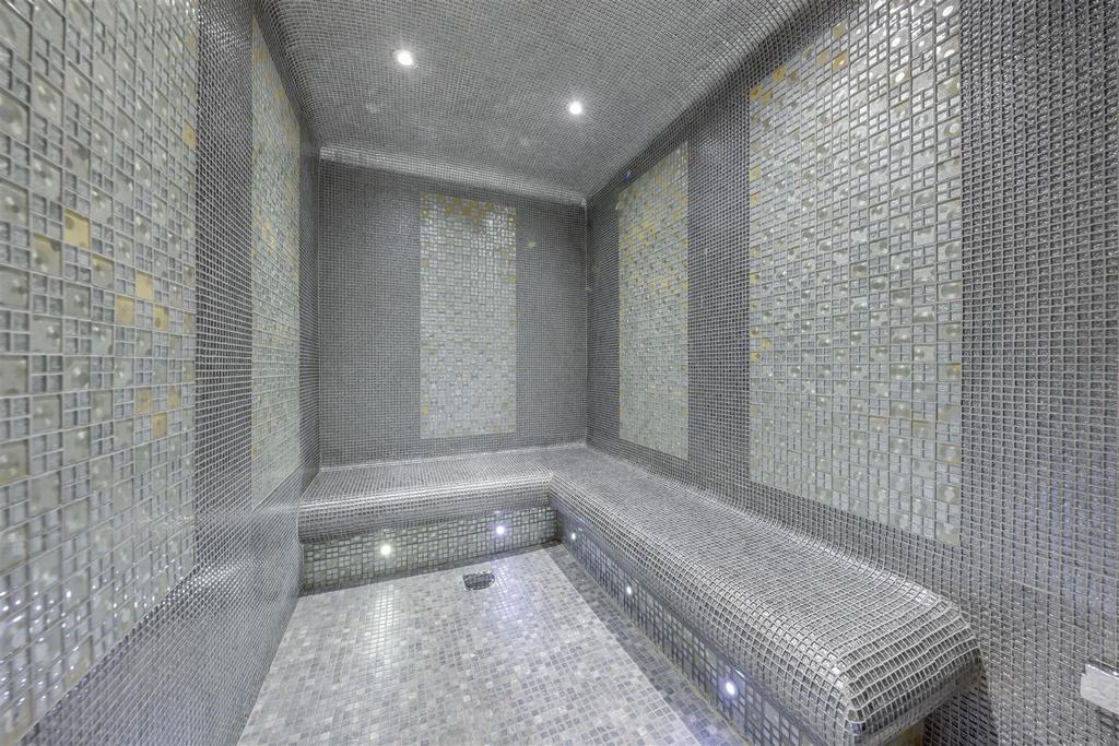 Steam Room