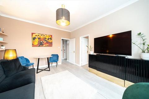 1 bedroom flat to rent, Barons Court Road, London W14