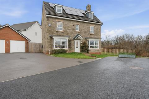 undefined, Midsummer Road, Cwmbran NP44