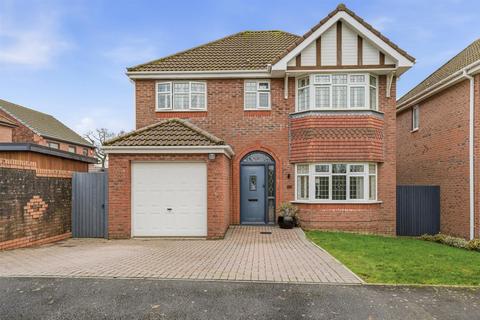 4 bedroom detached house for sale, Lansdowne Gardens, Cwmbran NP44