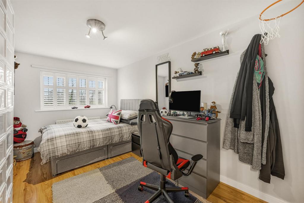 53 Lansdowne Gardens-16.jpg