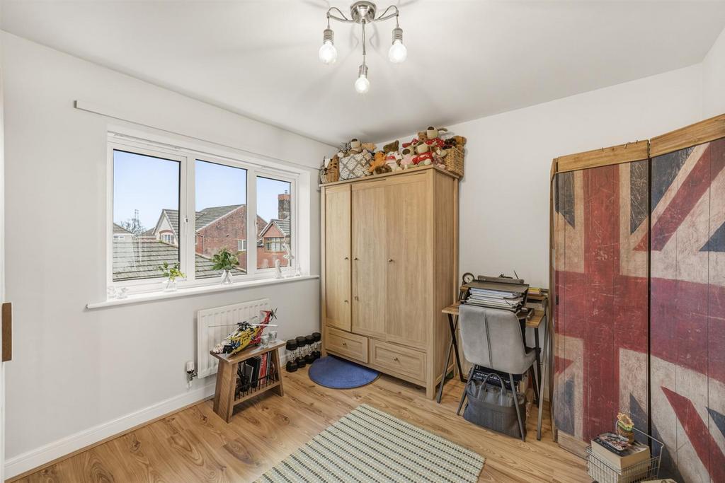 53 Lansdowne Gardens-18.jpg