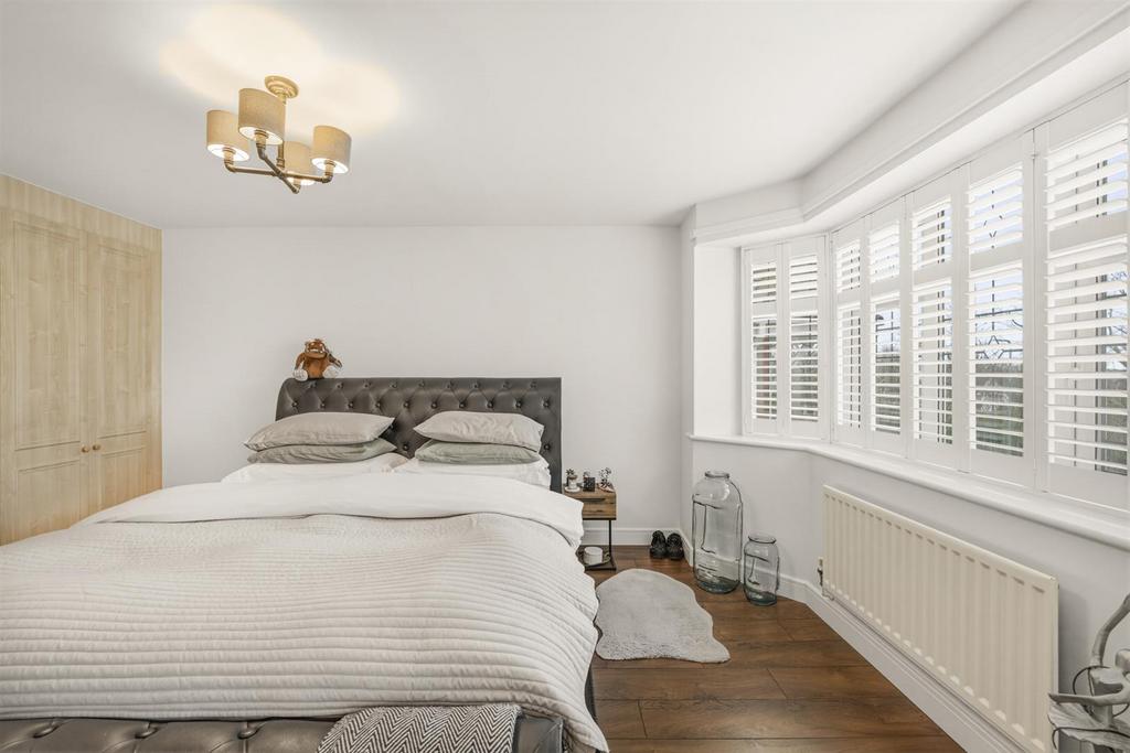 53 Lansdowne Gardens-22.jpg