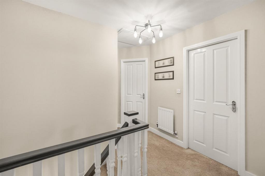 53 Lansdowne Gardens-25.jpg