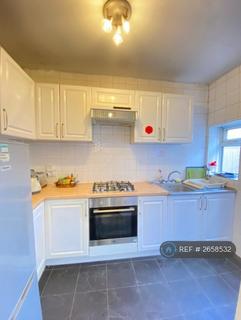 1 bedroom in a house share to rent, Embleton Road, London, SE13