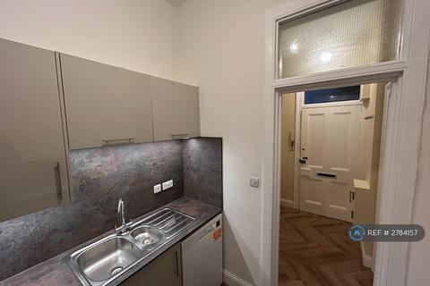 2 bedroom flat to rent, Rodney Street, Edinburgh, EH7