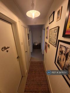 2 bedroom flat to rent, The Southra, Dinas Powys, CF64
