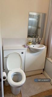 1 bedroom in a house share to rent, Holly Tree Farm, Manchester, M20